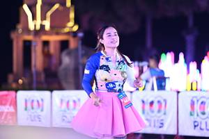 BIB: 
                            <button type="button" onclick="openModal(24209671)" class="btn btn-primary btn-sm float-right btn-popup" data-toggle="modal" data-target=".modal-high-quality">
                        <i class="fas fa-shopping-cart"></i> Add to Cart
                    </button>
                                            <button type="button" onclick="isThisMe(24209671, true)" class="btn btn-success btn-sm float-right btn-popup btn-isme hidden" data-toggle="tooltip" data-placement="bottom" title="นี่คือรูปของคุณใช่ไหม คลิกที่นี่เพื่อเอาเข้าอัลบั้ม">
                        <i class="fas fa-plus"></i> Add to album
                    </button>
                    <button type="button" onclick="isThisMe(24209671, false)" class="btn btn-warning btn-sm float-right btn-popup btn-isnotme hidden">
                        <i class="fas fa-ban"></i> Remove from album
                    </button>